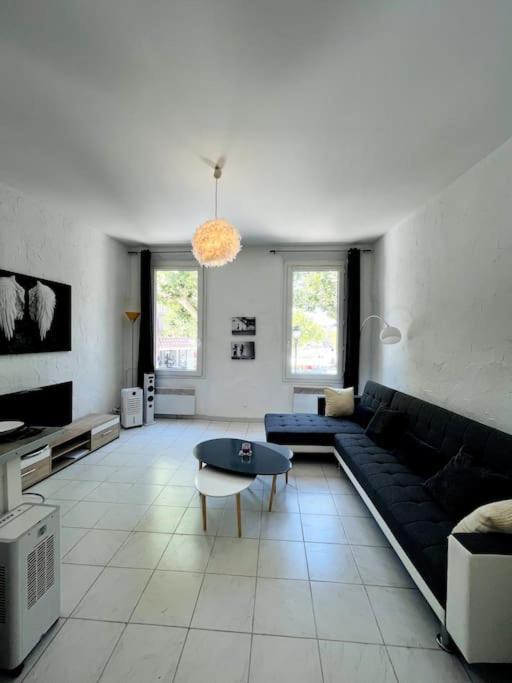 So'Conciergerie -Studio Situe Dans Le Centre Ville Cassis Bagian luar foto